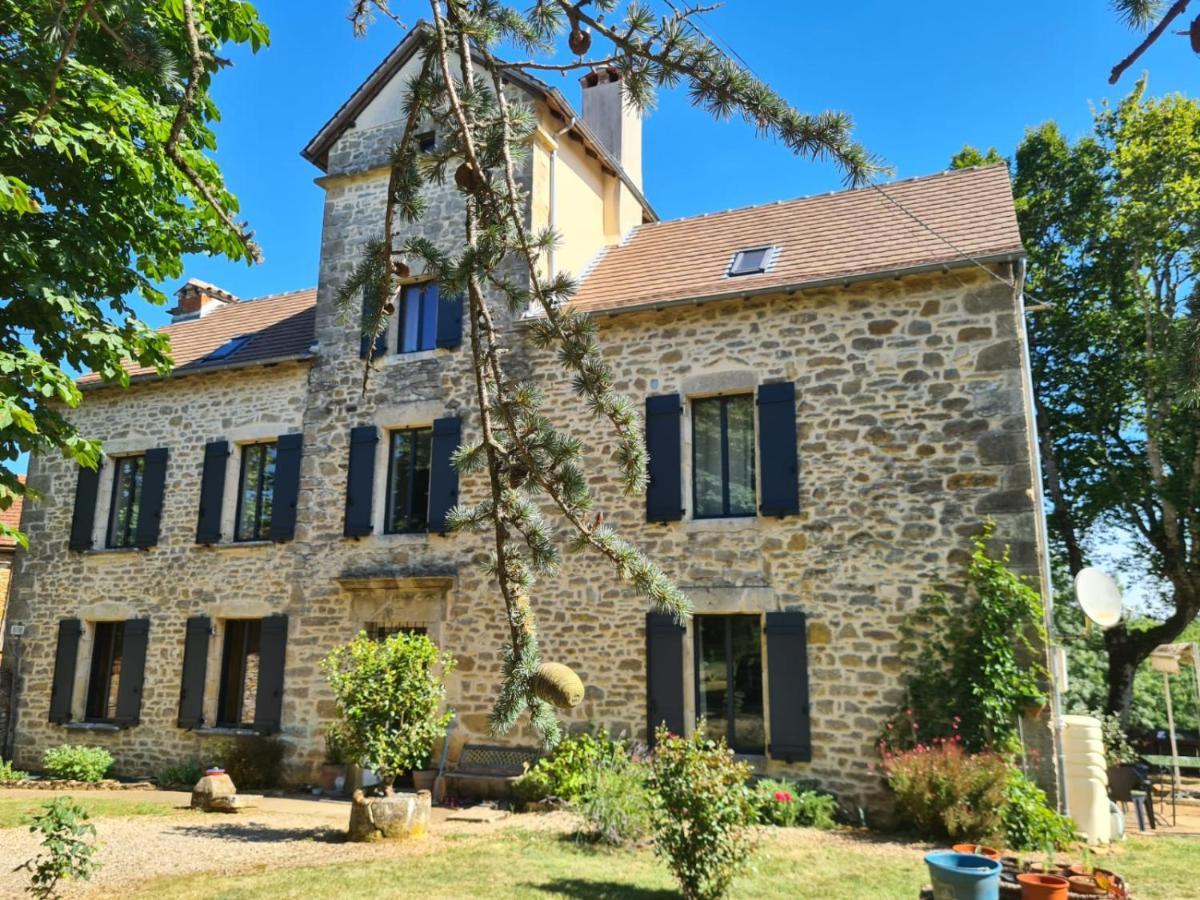 Et Table D'hôtes Le Cèdre Aveyron Maison d'hôtes Sainte-Croix (Aveyron)