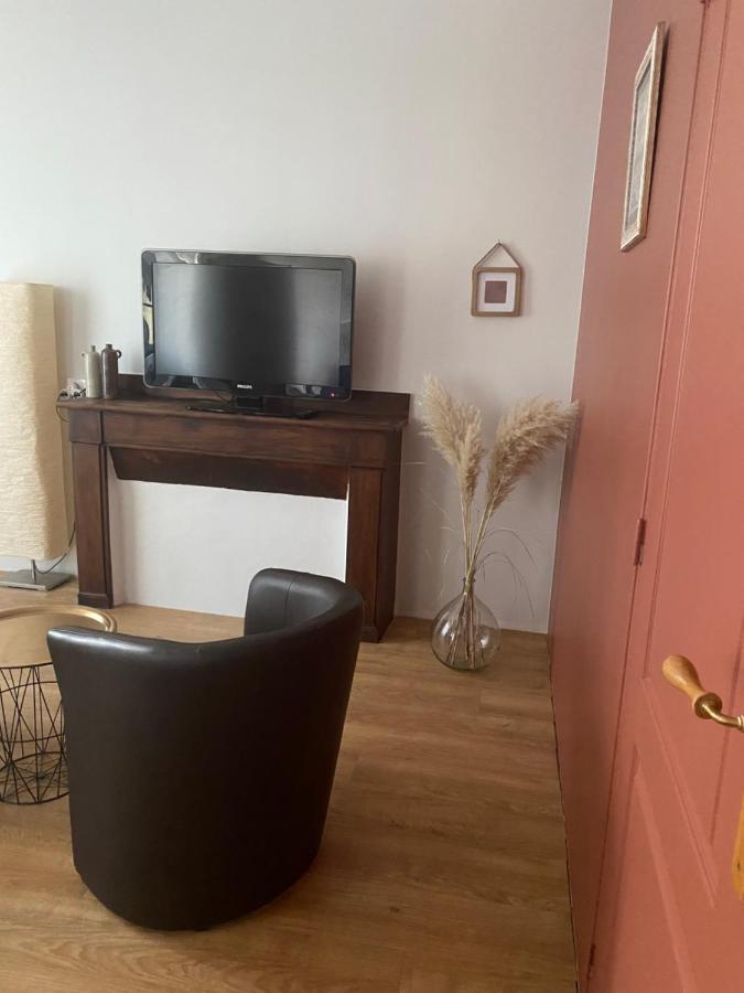 Et Table D'hotes Le Cedre Aveyron *
