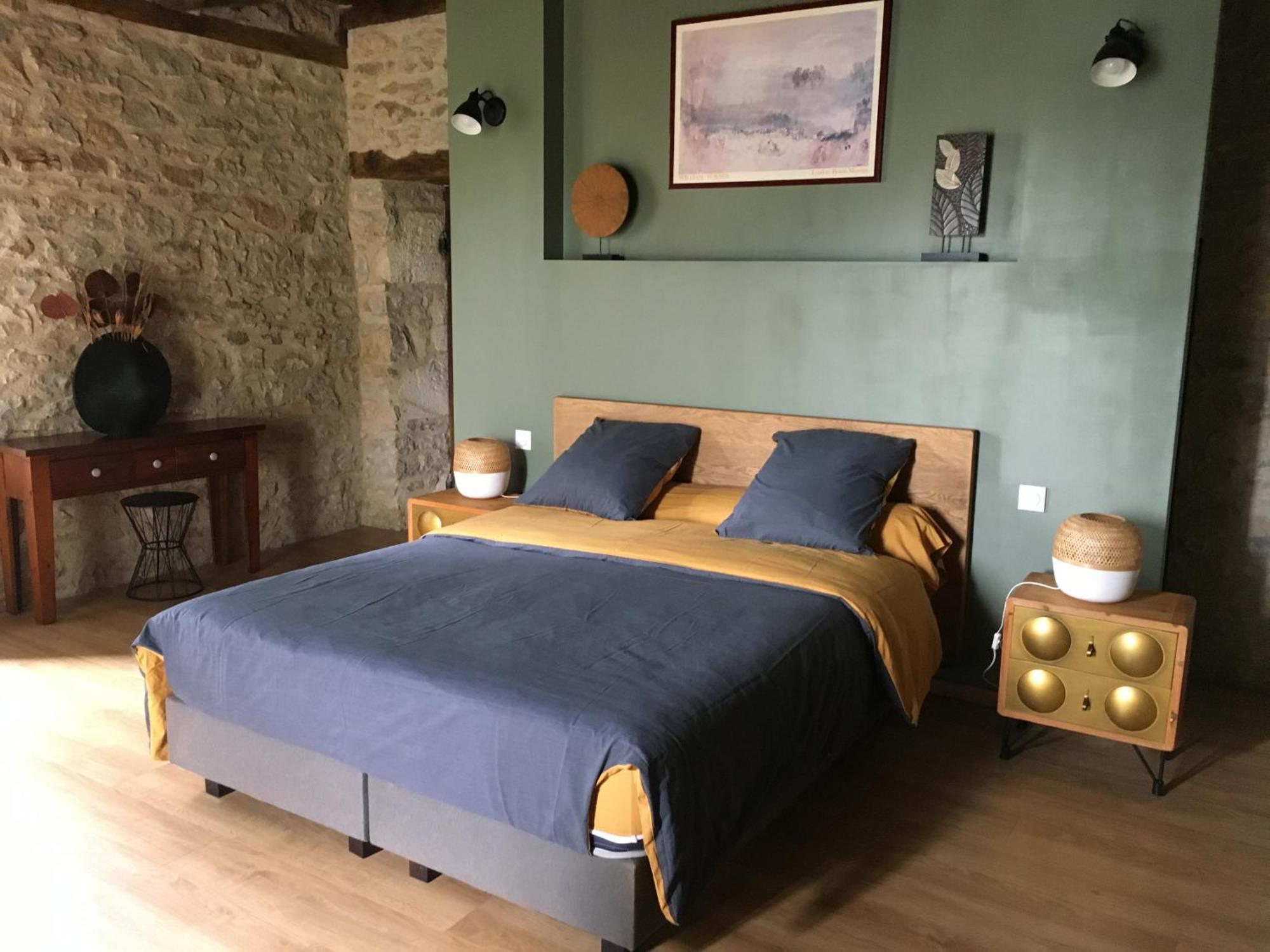Maison d'hôtes Et Table D'hôtes Le Cèdre Aveyron *